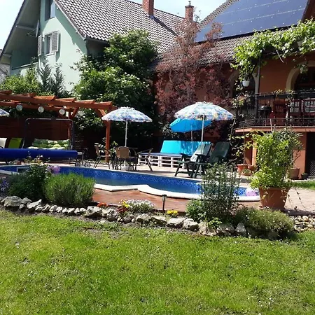 بيت للعطل Katica Vendeghaz - Ladybird