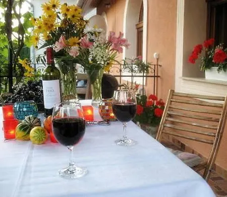 Katica Vendeghaz - Ladybird بيت للعطل *